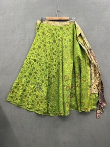 Jupes longues en soie indienne, style bohème vintage, jupe maxi enveloppante, jupe en tissu de qualité supérieure - Product Image 4