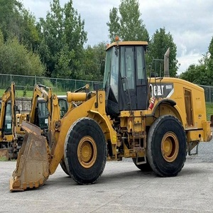 Chargeuse sur pneus Caterpillar 966H conçue pour les travaux de terrassement, le chargement d'agrégats, les travaux miniers, les projets de carrières et les tâches industrielles lourdes - Product Image 2