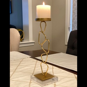Set Of 2 Designer Geometric Shape Gold Metal <b>Candle</b> Holders Suitable For Stylish Home Decor And Modern Interiors From India - Product Image 3