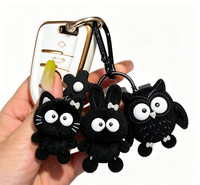 Promotion : Porte-clés en peluche moelleux et doux, motif dessin animé mignon, avec boule de fourrure, gaufré, lumineux, pour voiture et sac à main