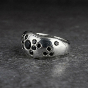 Best Selling Black Cubic Zirconia 5mm Round Shape Bezel Setting <b>Oxidize</b> Plated Signet Fashion Ring Unisex Gift For Men's Wear - Product Image 2