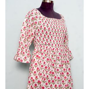 เดรสยาวทรงสี่เหลี่ยมคอวี ผ้าฝ้าย 100% คุณภาพเยี่ยม เป็นมิตรต่อสิ่งแวดล้อม ระบายอากาศได้ดี เหมาะสำหรับฤดูร้อน สวมใส่สบาย น้ำหนักเบา - Product Image 4