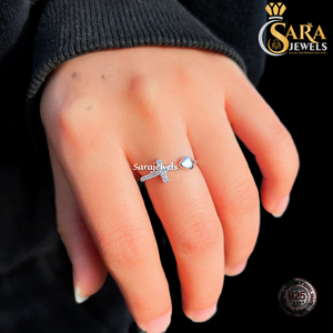 Anillo Cruzado de Plata 925 con Circonita Cúbica y Diseño de Corazón de Sara Jewels, Joyería Religiosa para Mujer, Uso Diario - Product Image 5