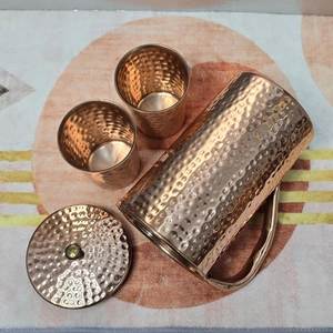 Ensemble de carafes en cuivre pour solution d'hydratation avancée en cuisine, ensemble de rangement d'eau en métal avec verres, vaisselle de cuisine durable et réutilisable - Product Image 4