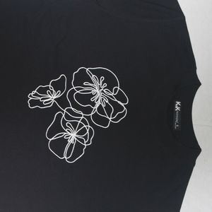 เสื้อยืดคอโอ แขนสั้น คุณภาพพรีเมียม ผ้าฝ้ายหนานุ่มสั่งทำพิเศษ ทนทาน ใส่สบาย ผลิตในเวียดนาม ส่งออกโดยตรง - Product Image 6