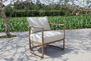 Ensemble de canapés d'extérieur contemporains en aluminium avec coussins confortables, résistants aux intempéries, pour terrasse, patio, cour. - Product Image 4