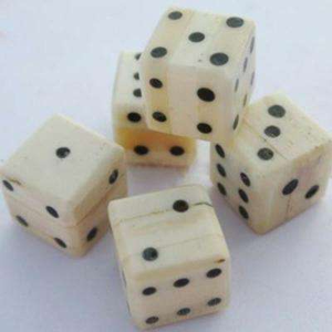 High Quality Unique Hot Selling Horn and Bone <b>Dice</b> Premium Black Gaming <b>Dice</b> vintage style gaming accessory Natural Crafts - Product Image 1