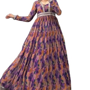 Elégante robe florale Finesse Georgette Touch Organza Salwar Kameez vêtements indiens pakistanais pour fêtes Dhwaja Export séchage rapide - Product Image 1