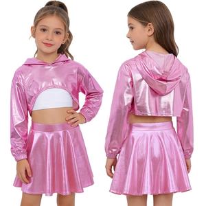 ชุดเต้นฮิปฮอปแจ๊สสำหรับเด็กผู้หญิงอายุ 6-16 ปี เสื้อฮู้ดดี้เมทัลลิกพร้อมเสื้อกั๊กและกระโปรง สำหรับการเรียน การแสดง และการฝึกซ้อมเต้น - Product Image 3