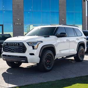 Toyota Sequoia TRD Pro d'occasion 2025 - Product Image 1