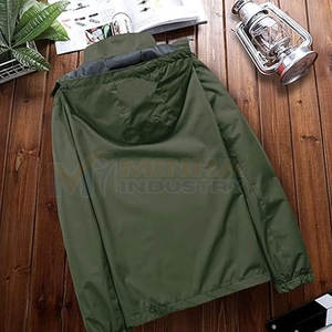 Chaqueta Impermeable a Precio de Mayoreo, Nuevo Diseño 2026, Chaqueta de Lluvia Moderna para Venta en Línea, Hecha en Pakistán - Product Image 2