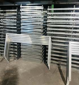 Poste de Cerca de Aluminio Negro Personalizado con Ranura Deslizante, Cerca de Jardín de Buena Calidad, Modelado 3D Disponible - Product Image 3