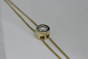 Collier pour femme en or jaune 14 carats avec diamant de laboratoire 2 carats DEF VS1, taille ronde, serti clos, pendentif solitaire - Product Image 4