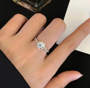 Anillo de Compromiso con Diamante de Laboratorio de 1.40 Quilates, Halo Floral con Banda Trenzada, Anillo de Boda Vintage, Certificado IGI, Anillo de Oro Sólido de 14k - Product Image 3