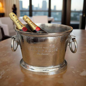 Refroidisseur de vin en métal poli doré Pièce maîtresse Décor de bar à la maison Refroidisseur de vin à champagne Seau à glace décoratif Décor de mariage - Product Image 3