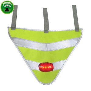 Bavoirs réfléchissants synthétiques faits sur commande de réflexe de cheval de PVC - Product Image 1