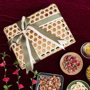 Luxury Corporate Industrial Use Bamboo <b>Gift</b> Box Custom Logo Eco Friendly Woven <b>Gift</b> Craft <b>Hampers</b> <b>Basket</b> Holiday Festival - Product Image 1