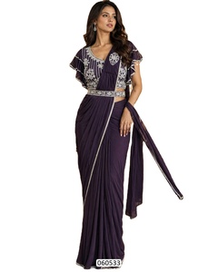 Sari traditionnel Midnight Grace pour les fêtes, avec propriétés anti-humidité et anti-plis - Product Image 1