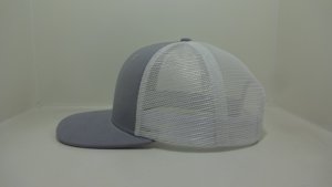 Casquette Trucker Grise Personnalisée en Maille avec Logo Brodé sur le Panneau Avant, 6 Panneaux, Réglable, Unisexe, Décontractée, Printemps-Été - Product Image 3
