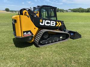 รถตักล้อยางขนาดเล็ก JCB Teleskid สำหรับขายส่ง พร้อมระบบไฮดรอลิกทรงพลัง ออกแบบมาเพื่อความทนทานและประสิทธิภาพสูง - Product Image 4