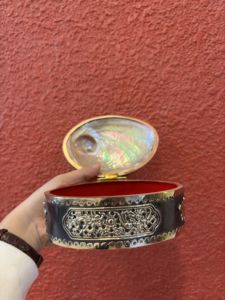 กล่องเก็บเครื่องประดับหรูหราจากเปลือกหอยมุกพร้อมพื้นผิวเปลือกหอยสีรุ้ง ของขวัญจากเวียดนาม - Product Image 4