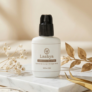 [Lashya] Booster de colle à cils 15ml – Primaire adhésif professionnel pour cils, favorisant une rétention puissante – Vente en gros - Product Image 1