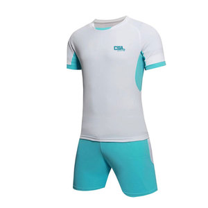 Tenue de football pour homme Pro Performance, tissu léger et respirant, durable, confortable, pour les entraînements et les matchs - Product Image 1