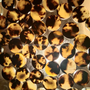 กระดุมเขาควายธรรมชาติคุณภาพสูง กระดุมเขาควายแบบติดเลื่อม ซักได้ แบบมีก้าน สำหรับเสื้อผ้า FWE - Product Image 2