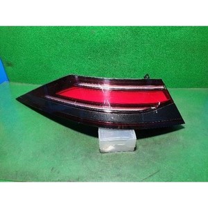 ไฟท้ายมือสอง G90 ด้านซ้าย รุ่น 92401T4000 - Product Image 1