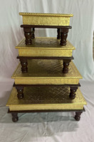 Ensemble de 4 bajots chowki en bois et laiton, faits à la main, avec incrustations, pour la Pooja, cadeau de mariage, usage intérieur