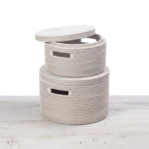 Panier de rangement rond en rotin fait main avec couvercle et poignées, style rustique, fabriqué au Vietnam - Product Image 1