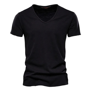 T-shirt col en V 100 % coton de qualité supérieure pour homme – Design tendance, coupe ajustée, manches courtes, motif uni tricoté - Product Image 1