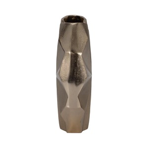 Vase de table moderne en aluminium, design géométrique fait main, finition argentée, Jaffs Exports, respectueux de l'environnement - Product Image 6