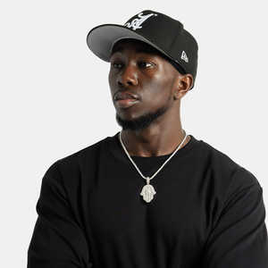 Collar con Colgante de Mano de Hamsa Estilo Hip Hop con Incrustaciones de Diamantes para Hombre, Plata de Ley 925, Cadena Tennis con Diamantes Moissanite de 6.50mm - Product Image 4