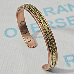 Elegante Brazalete Magnético de Cobre Hecho a Mano, Moderno, para Recuperación Muscular, Bio Terapia, para Deportes, Salud y Bienestar, Regalo de Bautizo - Product Image 4