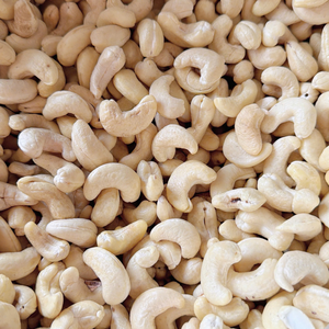 Vietnam Trusted Supplier Kaju Badam SANTIGO Cashew Nuts Cheap Bulk Cashew Kaju Nuts - Product Image 3