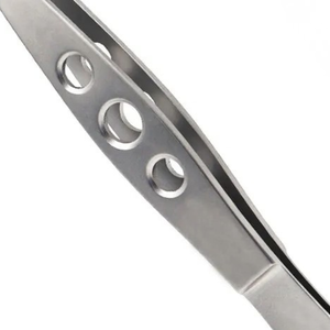 แพลตฟอร์มผูกไมโครไอริสฟอร์สเปสแบบมีฟัน 1x2 ฟัน 0.40 มม. 10.5 ซม. สำหรับศัลยกรรมจุลศัลยกรรมตา ทำจากสแตนเลสสตีล ใช้งานด้วยมือ นำกลับมาใช้ใหม่ได้ - Product Image 5