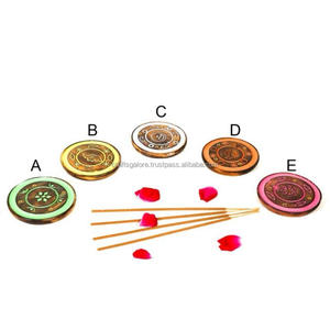 กระถางธูปหอมไม้สำหรับปักธูปทรงกลมสีสันสดใสงานปราณีตของอินเดีย - Product Image 2