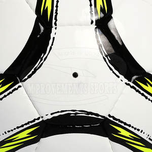 Balón de fútbol de color personalizado, fabricante de Pakistán, suministro directo de fábrica, balón de fútbol hecho en cuero - Product Image 6