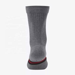 Chaussettes de sport avec logo de compression pour hommes, brodées, 100% coton, qualité supérieure, nouvelle collection, à la mode - Product Image 6