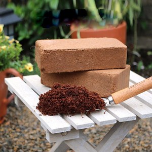 Low EC Cocopeat 5kg and 650gms <b>Block</b> with Excellent Water Holding Capacity for Hydroponic Vegetables and Fruit Cultivation India - Product Image 1