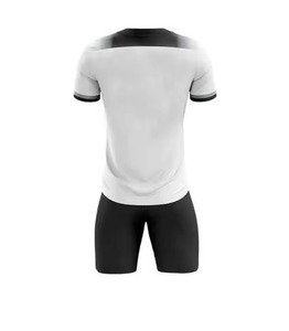 Uniforme de fútbol diseñado para atletas que necesitan flexibilidad, tela transpirable y soporte cómodo para entrenamiento y partidos, en venta. - Product Image 2