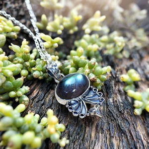 Colgante de joyería de boda de tendencia, piedra preciosa de labradorita de corte ovalado, joyería hecha a mano de Plata de Ley 925, colgante al por mayor a granel - Product Image 2