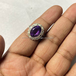 แหวนพลอยอเมทิสต์ตัดรูปวงรีดีไซน์ใหม่แหวนเงินสเตอร์ลิง925แฮนด์เมดดีไซน์ใหม่การตั้งค่ากรอบสำหรับงานแต่งงานแบบคลาสสิก - Product Image 3