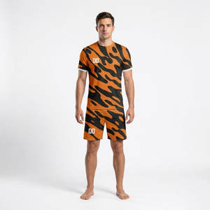 Fabricante de Uniformes de Fútbol Personalizados por Sublimación, Conjunto de Camisetas de Fútbol Personalizadas, Proveedor de Ropa Deportiva para Equipos OEM - Product Image 1