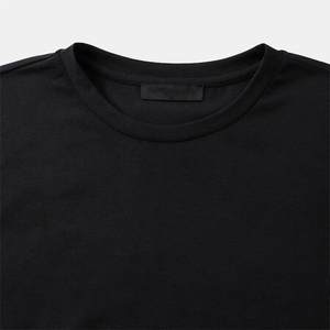 เสื้อยืดโอเวอร์ไซส์ผู้ชาย แขนสั้น ลายเรขาคณิต คอโอ ทรงลำลอง ผ้าถัก - Product Image 4