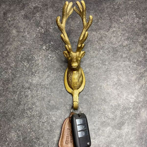 ตะขอแขวนผนังอะลูมิเนียมหล่อสำหรับตกแต่งผนังห้องนอน ห้องน้ำ ห้องครัว และห้องนั่งเล่น - Product Image 1