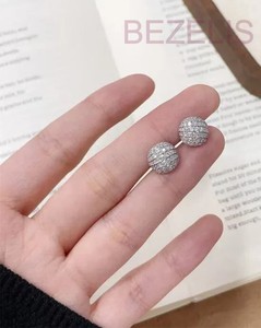 Boucles d'oreilles en diamant de laboratoire de couleur E de qualité supérieure, 2 carats, clarté VVS VS, coupe excellente, bijoux en diamant synthétique CVD - Product Image 3