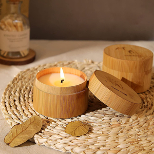 Bougies parfumées relaxantes dans des pots en bambou de style unique, dans des tubes en bambou naturel avec couvercle - Product Image 2