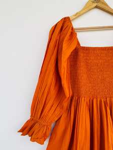 เดรสยาวปานกลางทรงเข้ารูป แขนยาว ติดกระดุม ผ้าป๊อปลินทอสีพื้น ระบายอากาศได้ดี แนวแฟชั่นปี 2026  รักษ์โลก - Product Image 5